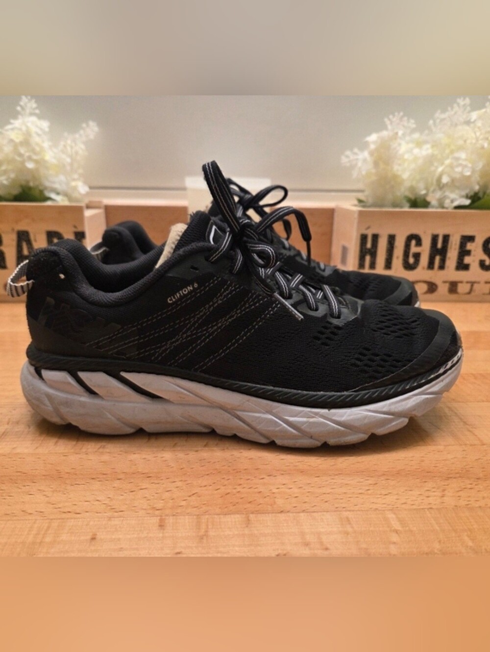 Hoka One One Clifton 6 Black White Women US 7.5 Trail Hiking Running Shoes